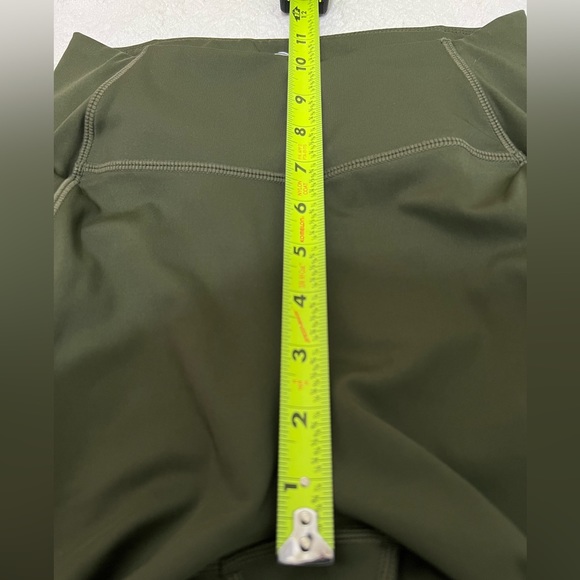 Alpha Forward Leggings Green Medium - Picture 8 of 9